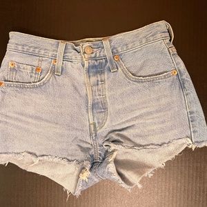 Levi’s 501 shorts
